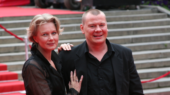 Обстоятельства смерти до сих пор не выяснены: Почему скрывается вдова Владислава Галкина