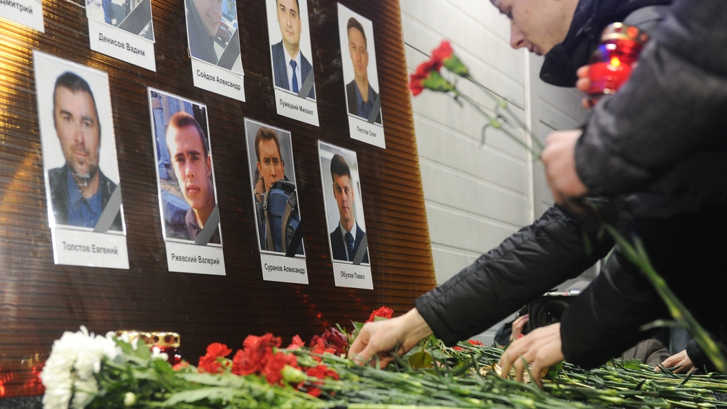 Крушение самолета ансамбль. Авиакатастрофа в сочи 2016 ту 154. Катастрофа ту-154 под сочи. Крушение самолета ансамбль. Катастрофа ту-154 под сочи 25 декабря 2016 года.