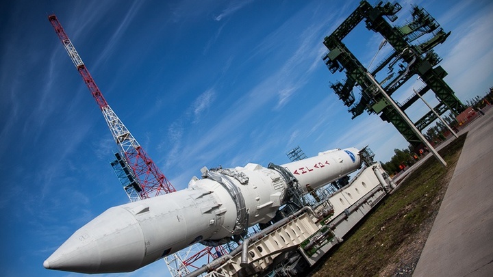 Она летает, чёрт возьми!: Рогозин на эмоциях от старта Ангары-А5. К Илону Маску один вопрос