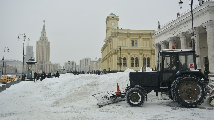 Луноходы и ушанки: Русские переодеваются на зиму