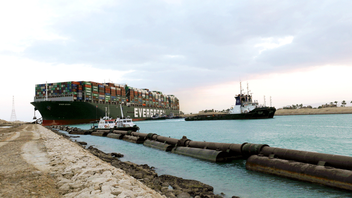 Суэцкий канал перекрыли на восемь лет: Образовалось новое государство