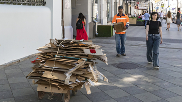 Школьники Камчатки собрали более тонны макулатуры