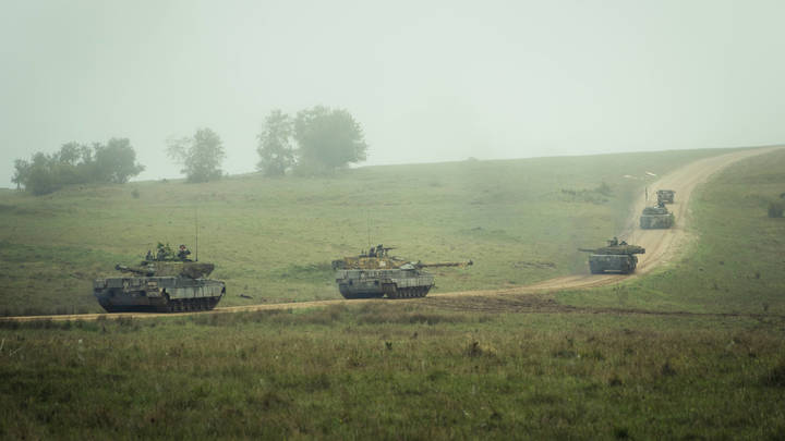 Великобритания планирует передать Украине сто единиц бронетехники