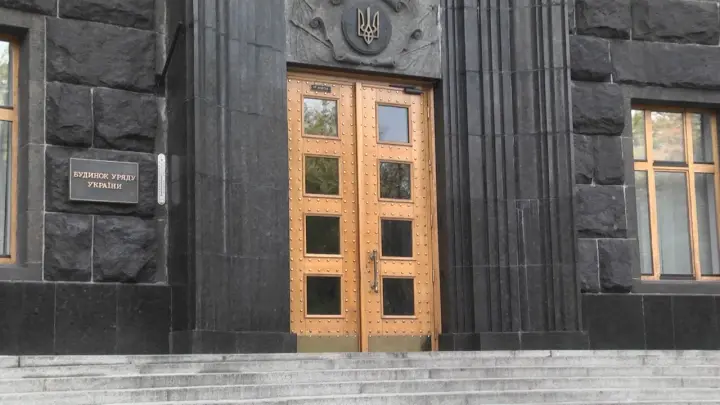 Демарш Украины: После Парада Победы пошли обвинения в недружественности