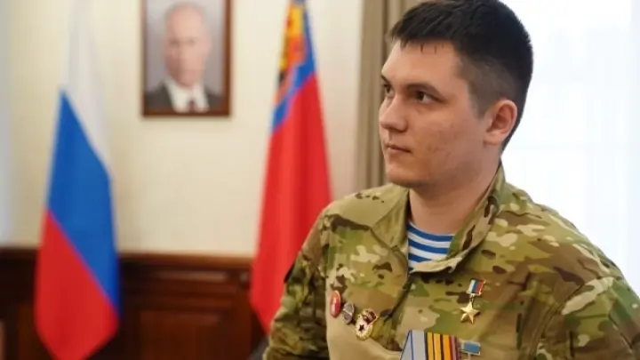 Последняя поездка Асылханова: почему камеры не разглядели авто, куда сел Герой России