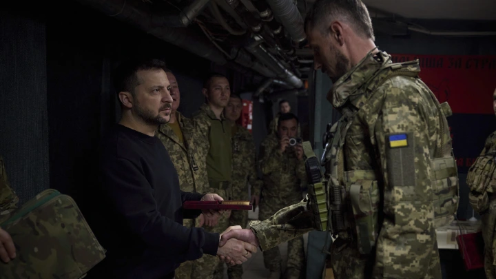 Опрос: большинство украинцев поддерживают проведение выборов после отмены военного положения