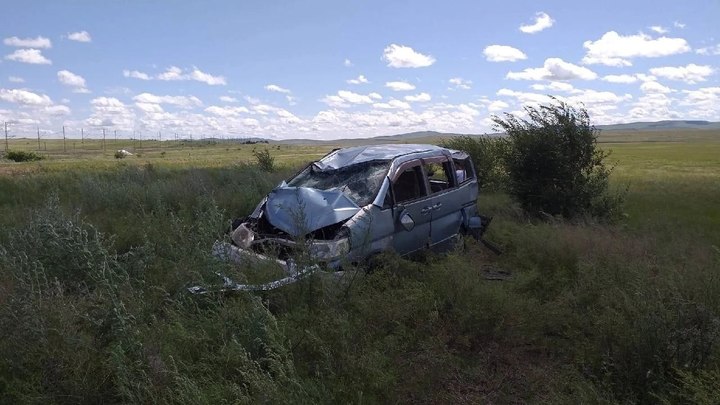 В ДТП под Забайкальском погиб водитель иномарки. Пассажир - в реанимации