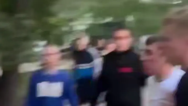 В Челябинске толпа избила подростка, защитившего ребёнка с особенностями