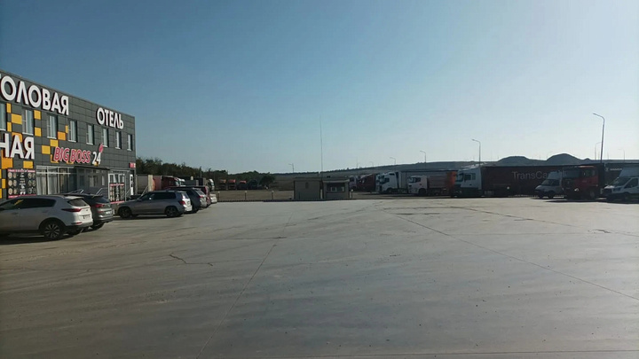 Кондратьев: все АЗС вблизи Крымского моста со стороны Тамани работают в штатном режиме