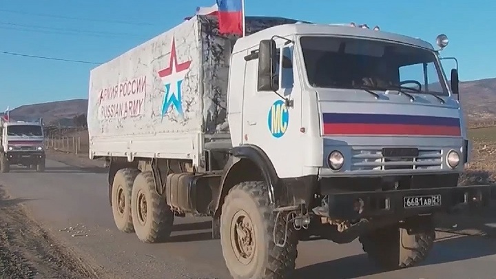 Российская армия доставила гумпомощь для жителей Херсона