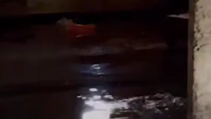 Жители Дагестана пожаловались, что их 9-этажный дом топит фекалиями