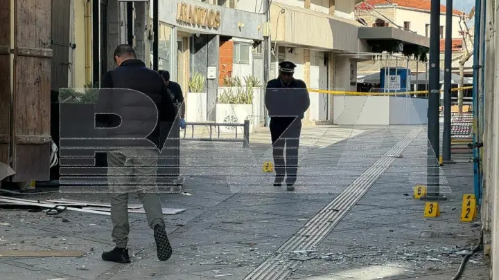 Baza: на Кипре взорвали кафе русского бизнесмена Дмитрия Пунина