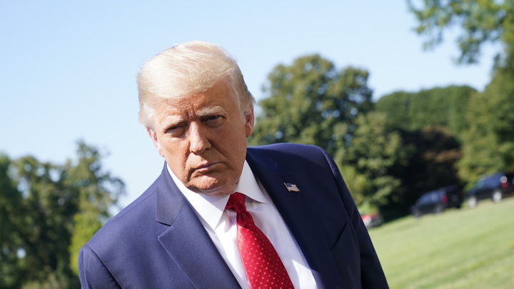 Стало горячо: Штаб Трампа открыл прямую линию для сообщений о подтасовках