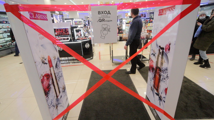 Локдауны долой? Власти наконец уяснили две тревожные для них вещи - эксперт