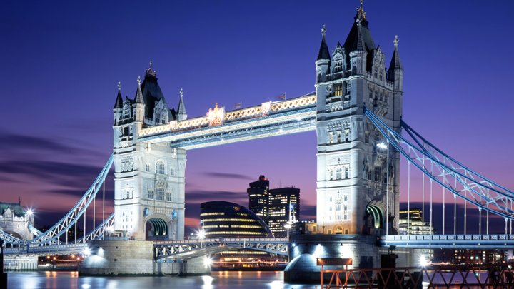 Полагаю, нам нужно бояться своих: Британцев не впечатлили страшилки про ядерное цунами Путина