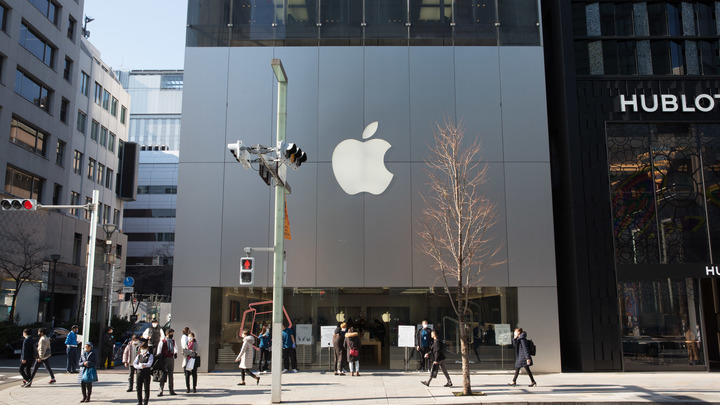 Британцы хотят засудить Apple на 2 млрд долларов за монополию