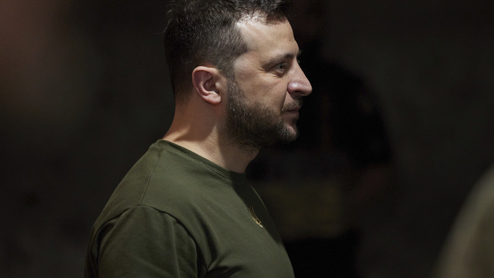 “Зеленский лишился рассудка”: Политик из ФРГ забил тревогу после саммита НАТО