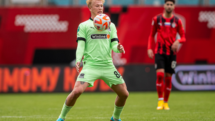 Полузащитник Краснодара Кривцов признался, что с лёгкостью проживёт на 11 тысяч рублей в месяц