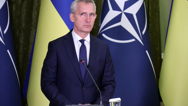 Медведев перевёл слова Столтенберга про Украину и НАТО: По частям и Меня там не будет