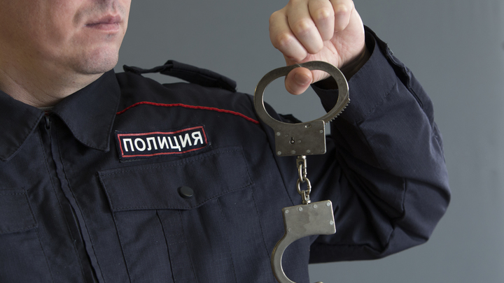 В Амурской области рецидивист избил пенсионерку и поджег квартиру, чтобы замести следы
