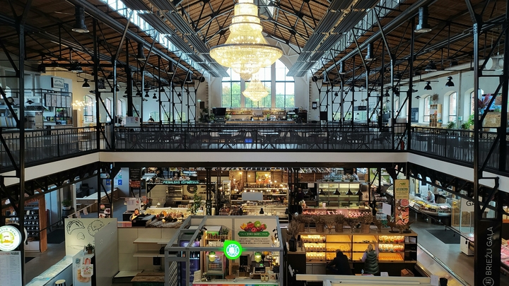 Учёные назвали продукты, грозящие здоровью больше жирного мяса и сахара