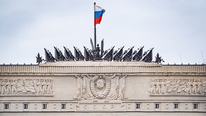 Заявление Минобороны должно насторожить США: Эксперт о провокации с химоружием Би-Зет