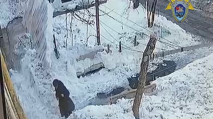 В Самаре возбуждено третье уголовное дело из-за травм от наледи с крыши