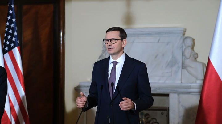 Польский премьер признал бесполезность санкций против России, но потребовал от ЕС новых ограничений