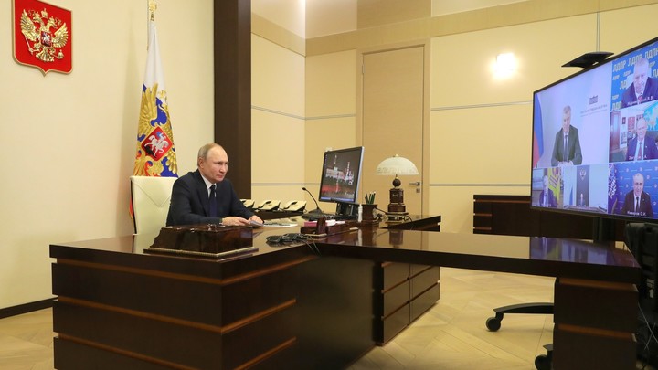 Несмотря на коронавирус: Путин оценил работу нарастившей темп Госдумы