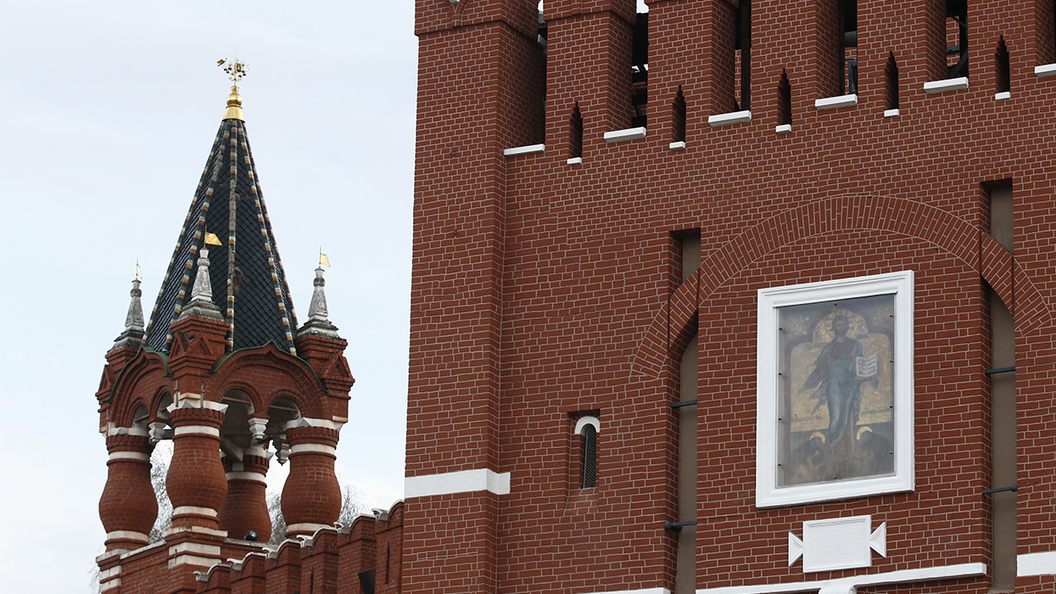 Возвращение кремлевских святынь Возвращение кремлевских святынь