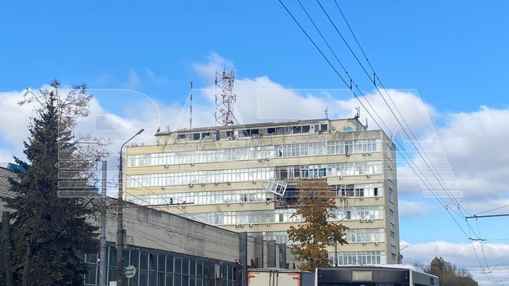 Атака на Кремний Эл: завод в Брянске приостановил работу