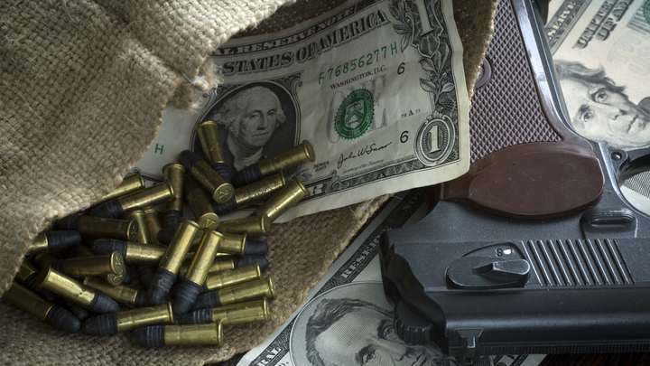 Бой в Ингушетии: Силовики пошли на штурм дома с экстремистами, есть жертвы