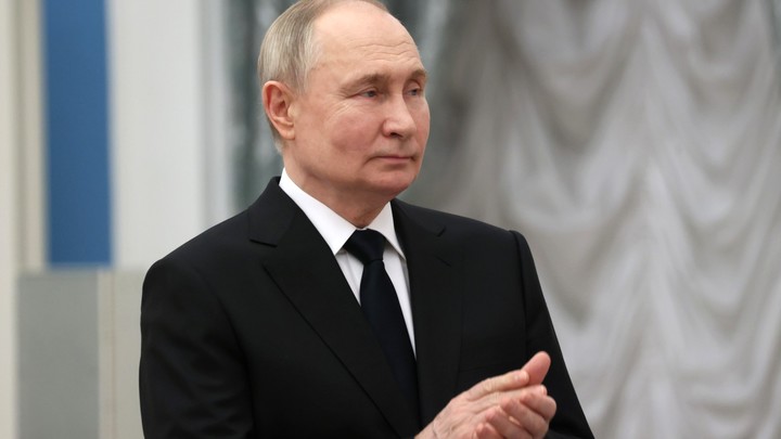 Путин пообщался с жителями Торжка в Тверской области: Я ждала Вас 20 лет