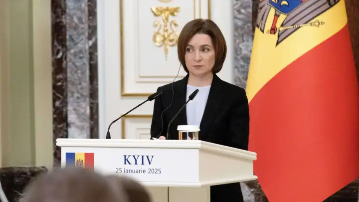 Если ПДС потеряет власть, всё разрушится: Санду угрожает молдованам последствиями при её проигрыше на выборах