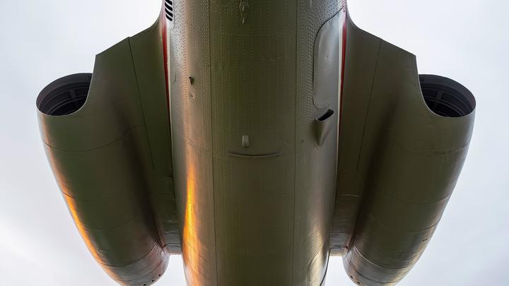 Борьба за ВПП. В Сочи засняли экстремальное приземление самолётов