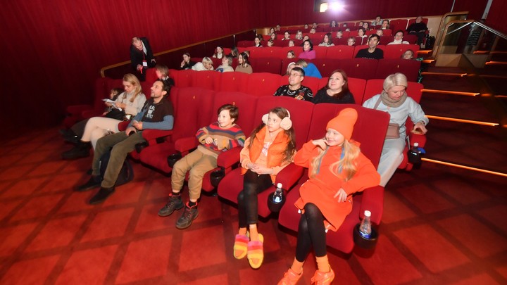 Фильм «Чебурашка»: где посмотреть в Кемерово, цена билетов, сеансы