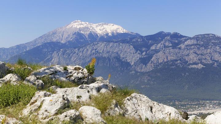 Русского туриста искали 39 дней: На скалах Кемера найдено тело