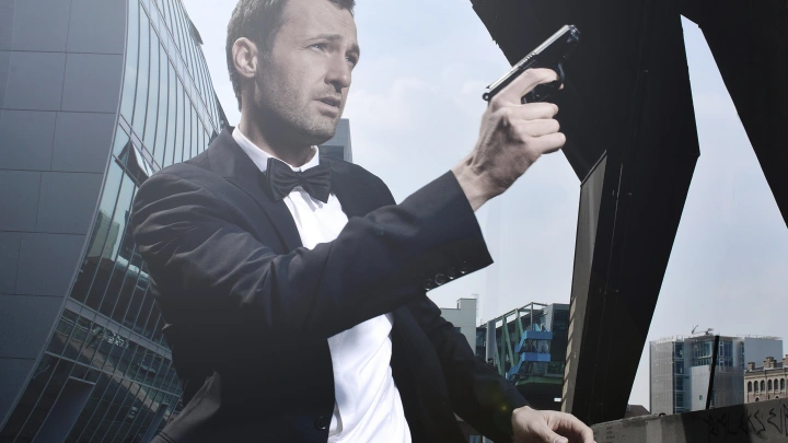 ЦРУ и МИ6 включили Голливуд: Генерал разоблачён - идёт охота на ведьм