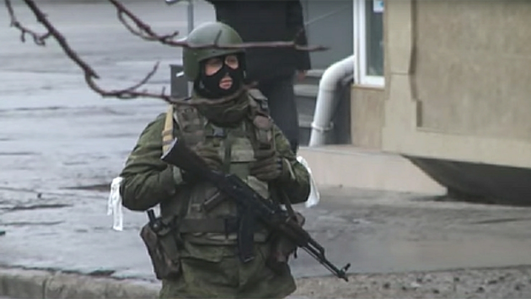 В Луганске силовики взяли штурмом здание гостелерадиокомпании ЛНР В Луганске силовики взяли штурмом здание гостелерадиокомпании ЛНР