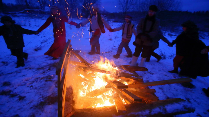 Будете дровами топить?: Над 10-летним прогнозом Путина смеялись, а теперь плачут