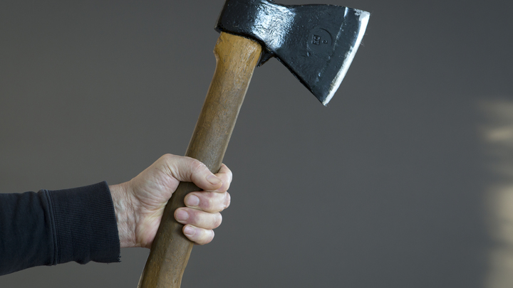 На Кубани мужчина зарубил топором тёщу и её сожителя, пока они спали