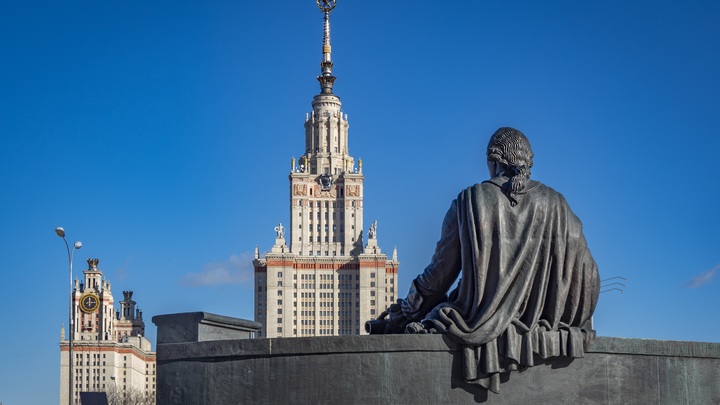 Видел обратную сторону: Студент журфака МГУ рассказал Академистам о ситуации в вузе