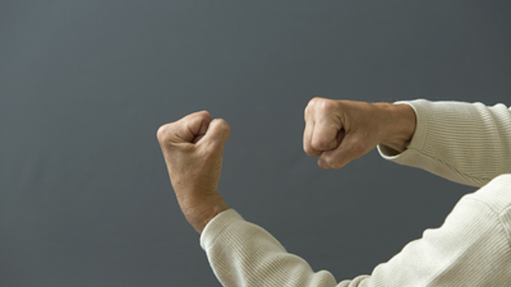 Толпа парней до смерти избила соседа в Новый год. Просто сделал замечание: Шумно