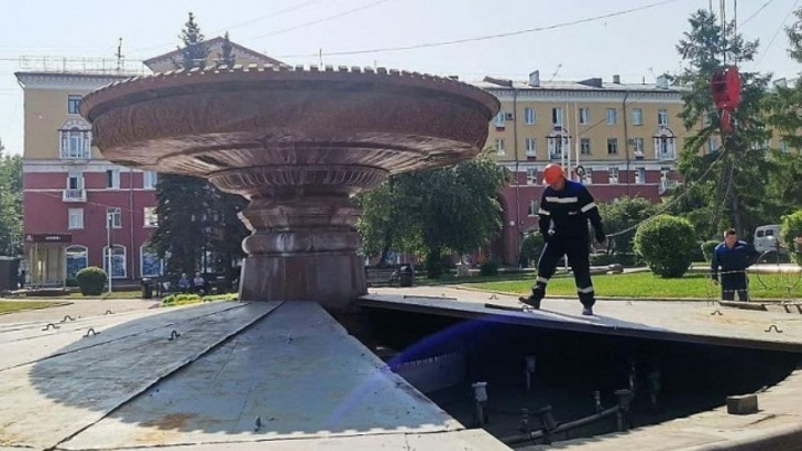 В Кемерове начали консервировать городские фонтаны