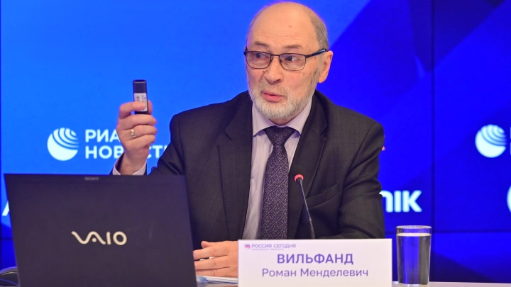 Вильфанд рассказал, как его вынудили дать совет владельцам авто