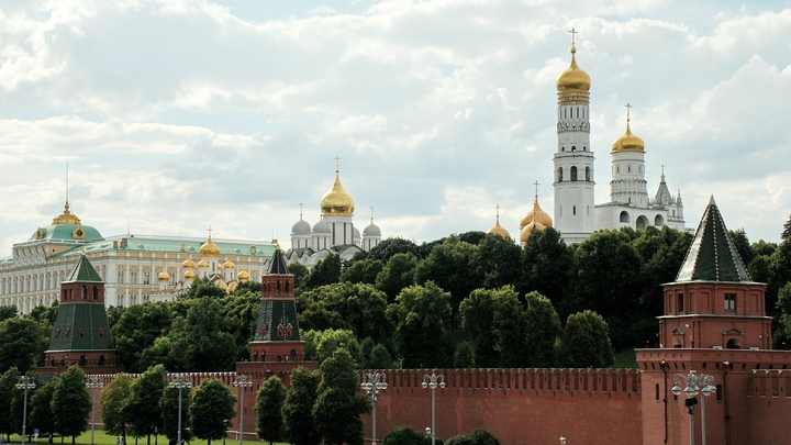 Внутри России развернулась эпическая битва: Элита сопротивляется из последних сил