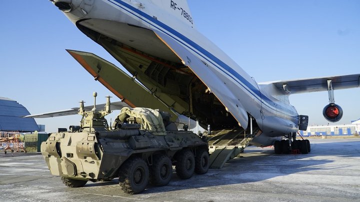 Русские миротворцы укрывают от военных более 2 тыс. мирных жителей в Карабахе - Путин