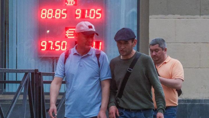Мэр Новосибирска отреагировал на слова депутата Слуцкого про мигрантское гетто