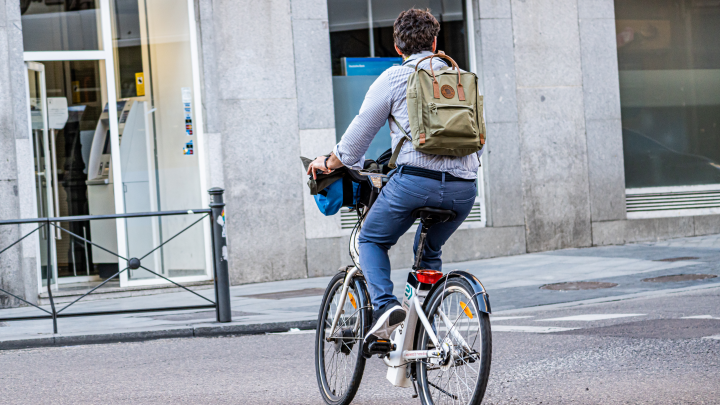 Молния убила немецкого велосипедиста в Перу