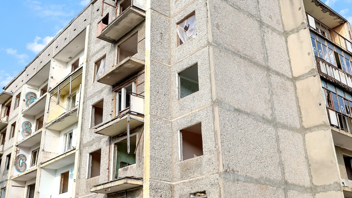 Жителям треснувшего дома в Дзержинске предложили жильё